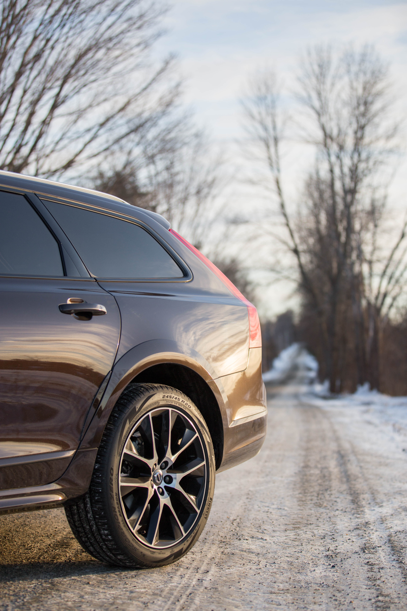 Illustration for article titled The 2017 Volvo V90 Cross Country Will Make You Demand The Wagon Life